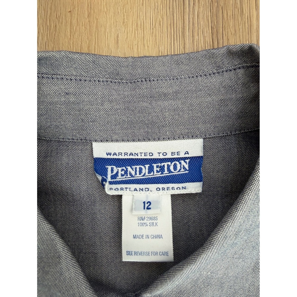 Pendleton Grey 100% Silk Button Down Long Sleeve Shirt Blouse 12 preppy career - Picture 3 of 6